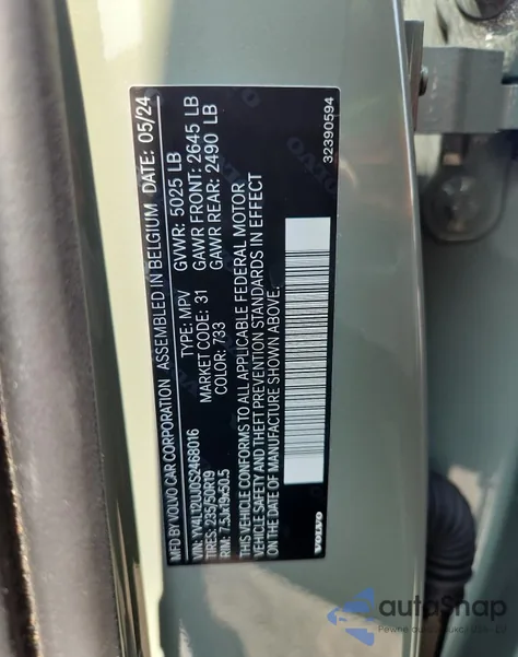 2025 Volvo Xc40 Core z USA, uszkodzony, nr VIN YV4L12UJ0S2468016